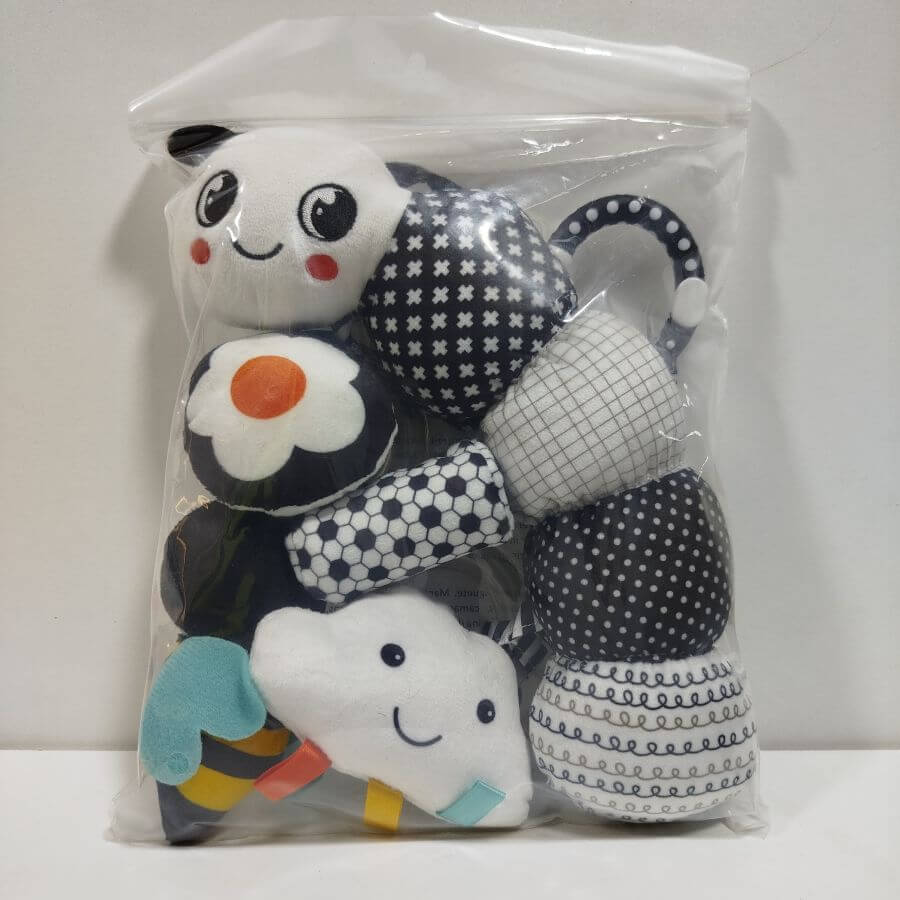 SONAJA PELUCHE BLANCO Y NEGRO