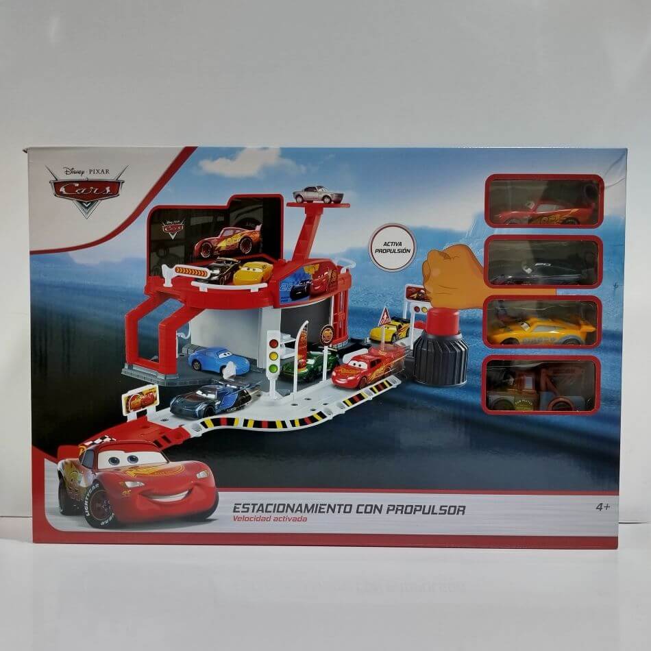 ESTACIONAMIENTO CON PROPULSOR CARS